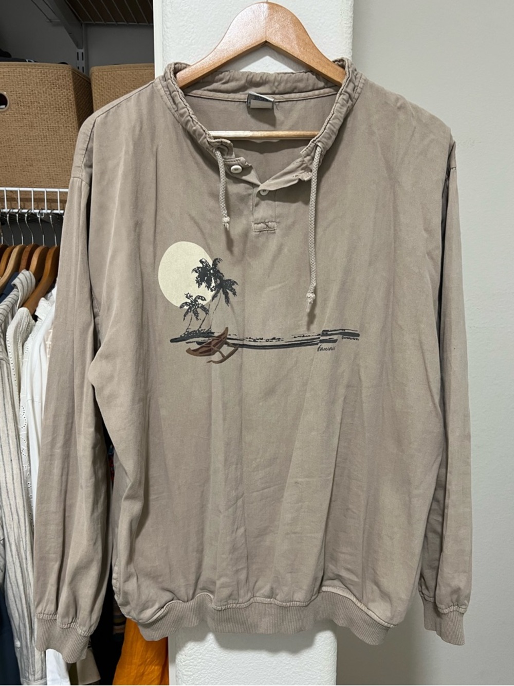 CRAZY SHIRTS 100% Cotton Hawaii Beach Long Sleeves